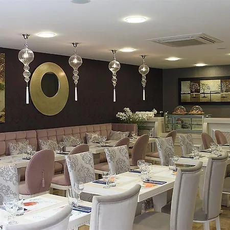 Turkuaz Bosphorus Stambuł