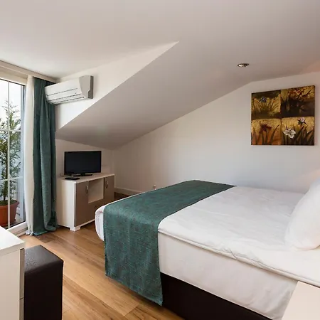 Hotel Turkuaz Bosphorus 4*